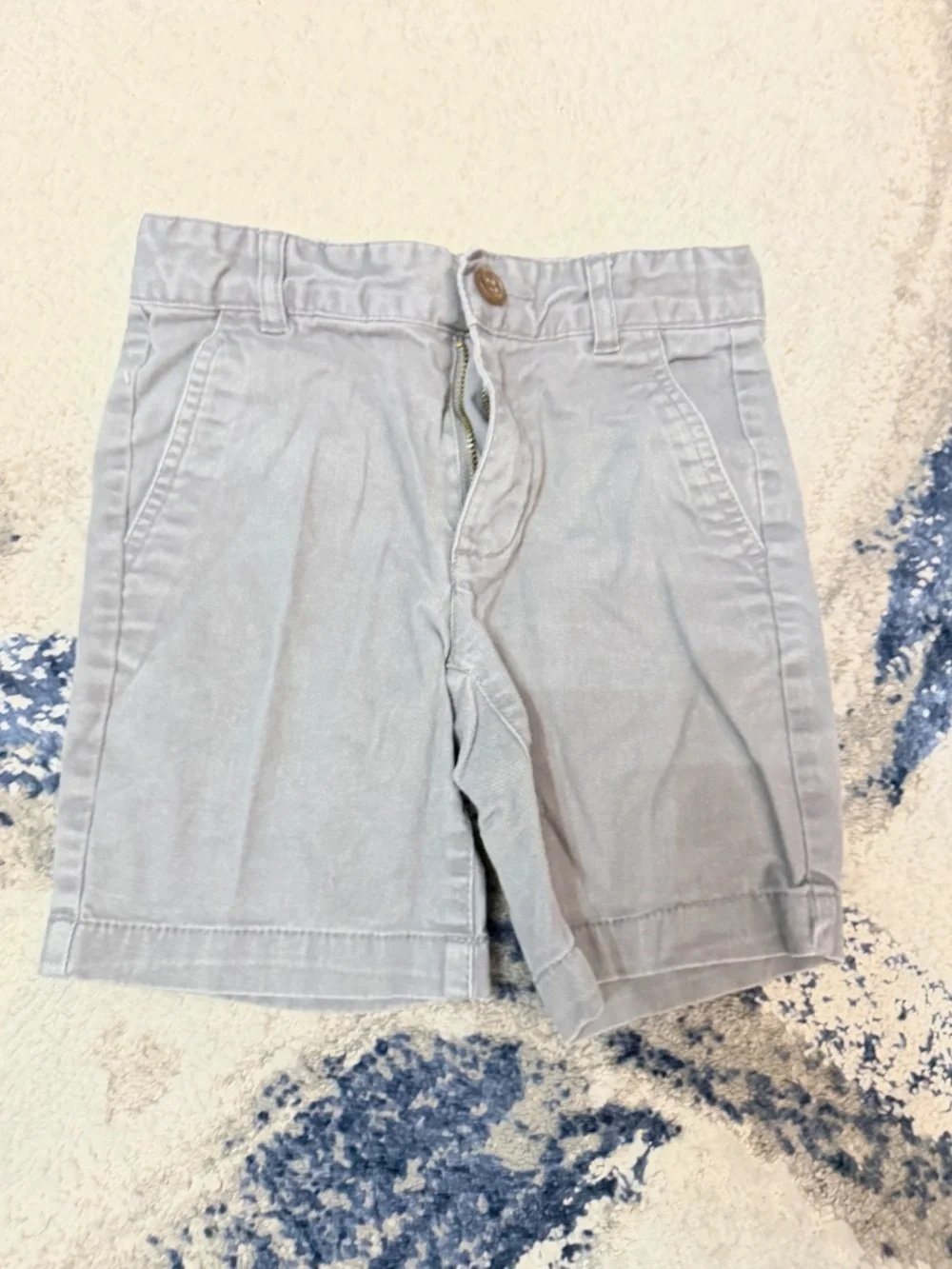 Old Navy Boys Size 6 Chino Shorts - 2 Pair Lot Gray & Khaki